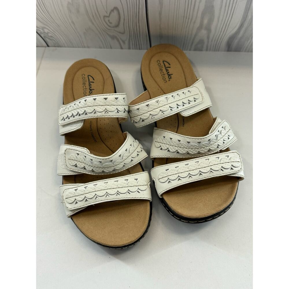 CLARKS Women  White LAURIEANN Cove Slip On WIDTH SLIP ON SANDALS, Size 9.5